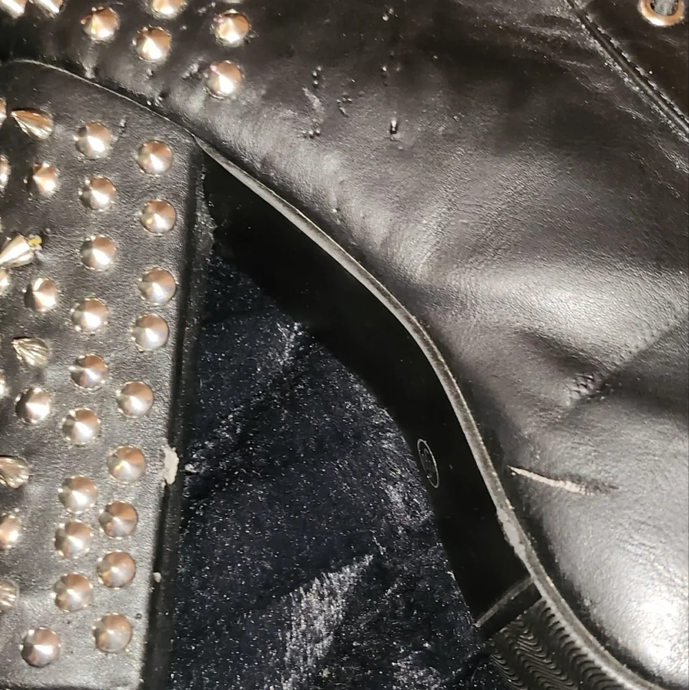 Jojo Cat Black Platform Studded Booties
